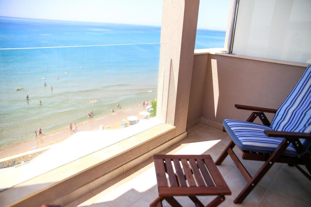 Aquarius House Villa Agios Georgios  Dış mekan fotoğraf