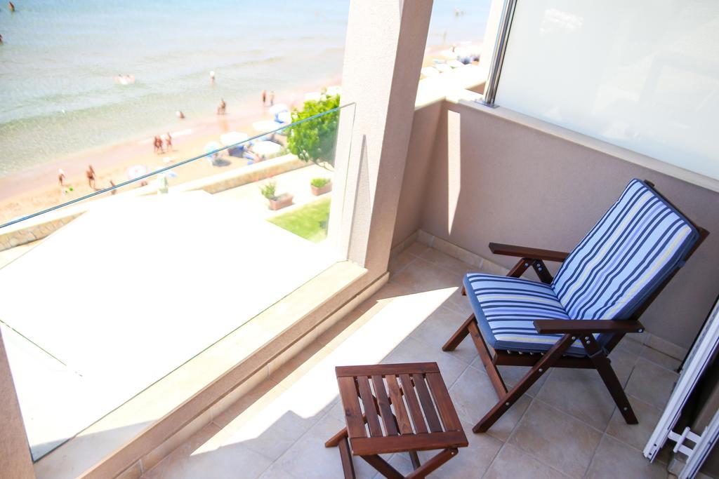 Aquarius House Villa Agios Georgios  Dış mekan fotoğraf